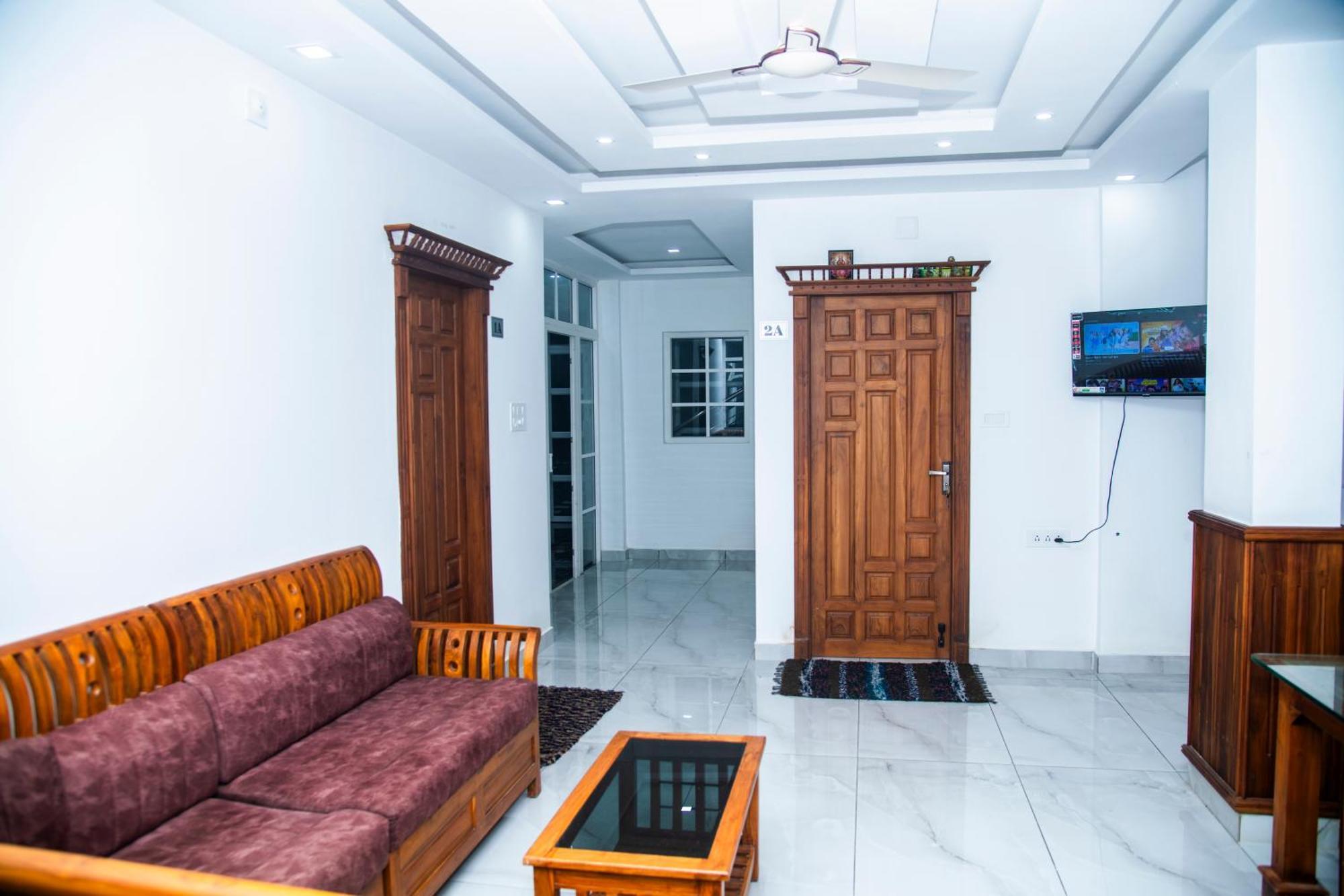 Eagle Heights Resort Pīrmed Екстериор снимка