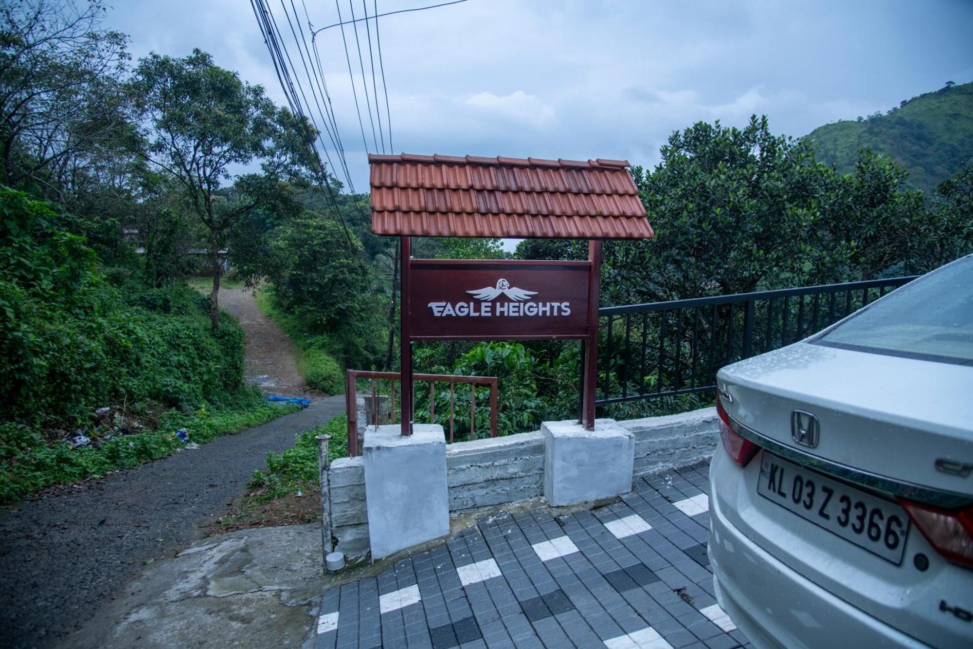 Eagle Heights Resort Pīrmed Екстериор снимка